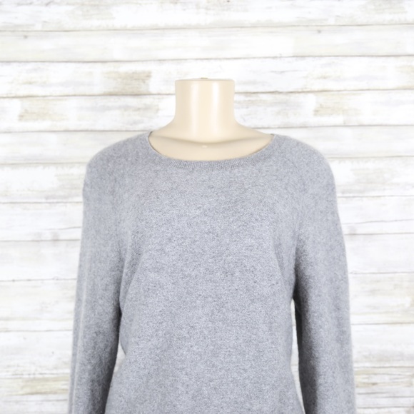 Banana Republic Italino Merano Blend Gray Sweater - Picture 2 of 6